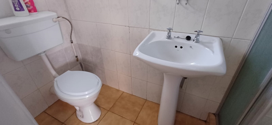 1 Bedroom Property for Sale in Hospitaalheuwel Free State